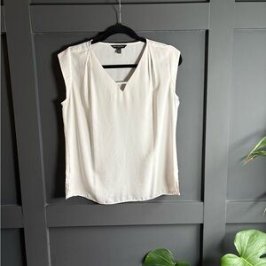 Banana Republic Elegant White Sleeveless Top